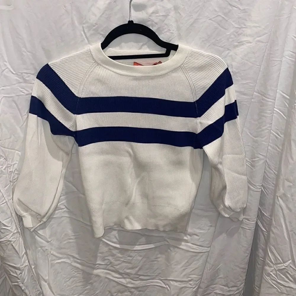 MANNING CARTELL navy and white top size M